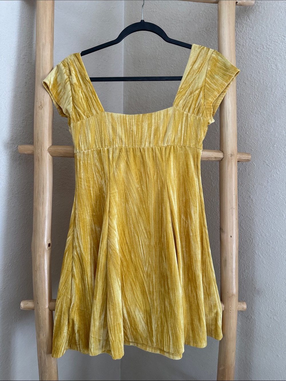 Urban Outfitters Yellow Velvet Scoop Neck Dress - Picture 4 of 5